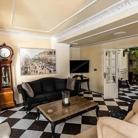 Casa Valdes Marbella