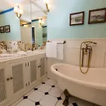 Casa Valdes
