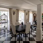 Casa Valdes *